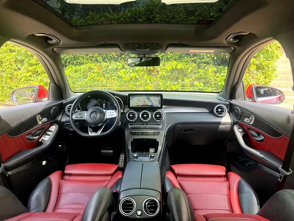 AED 1,412 EMI • GCC 2020 Mercedes GLC 200 4M AMG 2.0L V4 • Full Luxury - Image 14