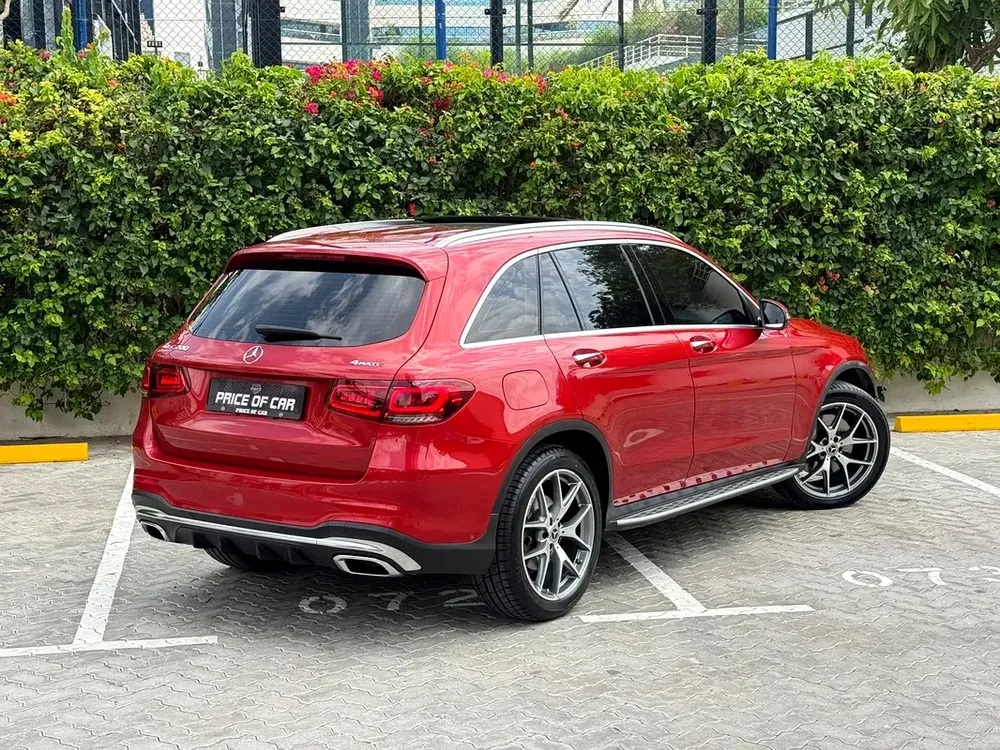 AED 1,412 EMI • GCC 2020 Mercedes GLC 200 4M AMG 2.0L V4 • Full Luxury - Image 6