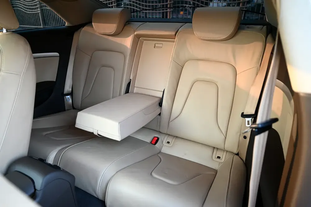 RAMADAN OFFER - 0% DP - FSH - FIRST OWNER - AUDI A5 COUPE 4WD - GCC SPECS - Image 16