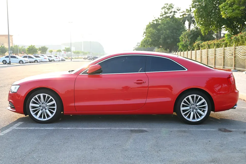 RAMADAN OFFER - 0% DP - FSH - FIRST OWNER - AUDI A5 COUPE 4WD - GCC SPECS - Image 5