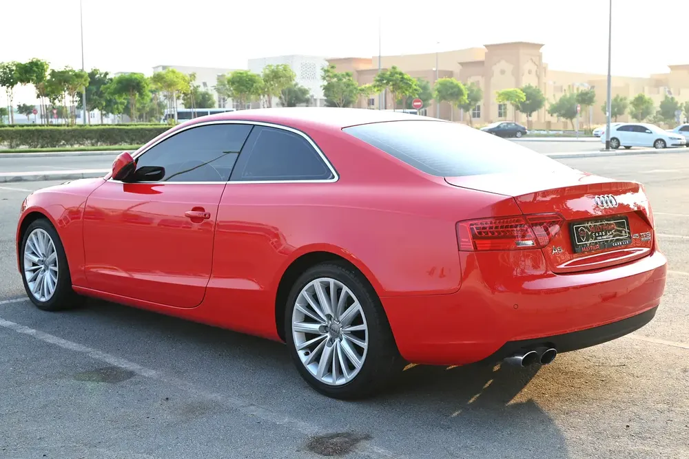 RAMADAN OFFER - 0% DP - FSH - FIRST OWNER - AUDI A5 COUPE 4WD - GCC SPECS - Image 8