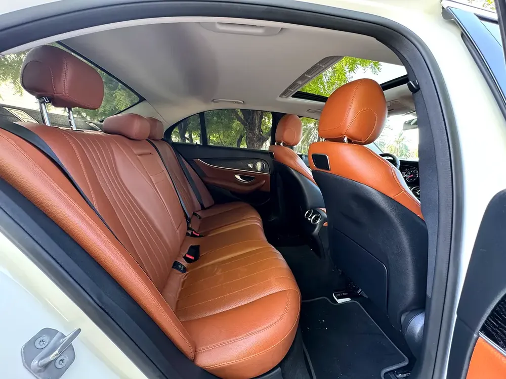2018 Mercedes-Benz E-Class E 300 | American Specs | Premium Luxury Sedan - Image 12