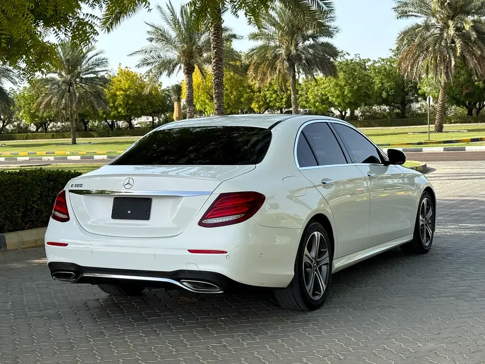 2018 Mercedes-Benz E-Class E 300 | American Specs | Premium Luxury Sedan - Image 8