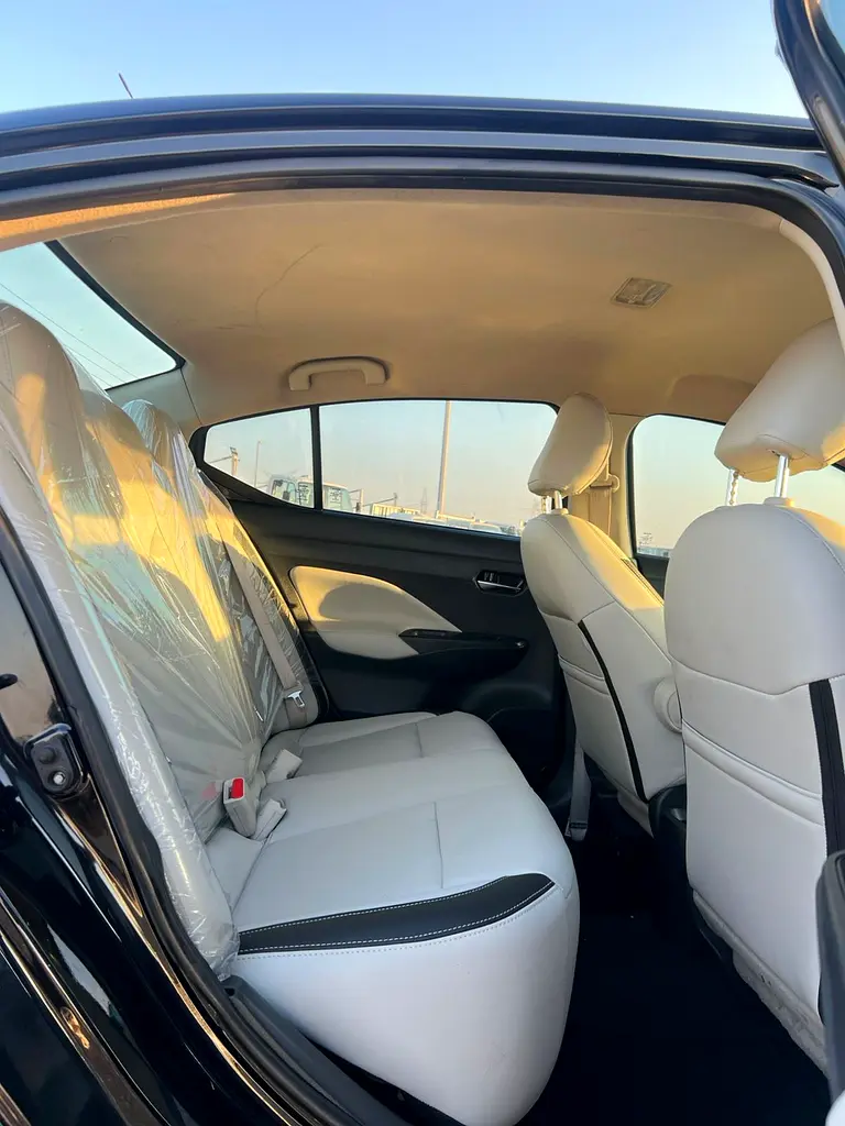 2022 Nissan Sunny 1.6L V4  GCC - FWD  - Full Option - Radar & Sensor 360* CAM - Agency Serviced - Image 16