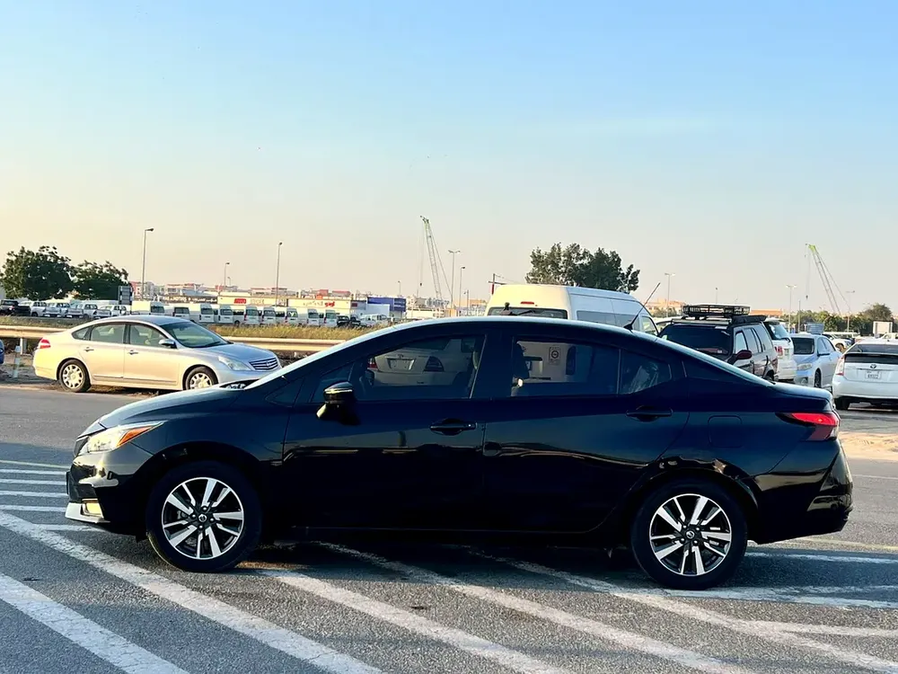 2022 Nissan Sunny 1.6L V4  GCC - FWD  - Full Option - Radar & Sensor 360* CAM - Agency Serviced - Image 4