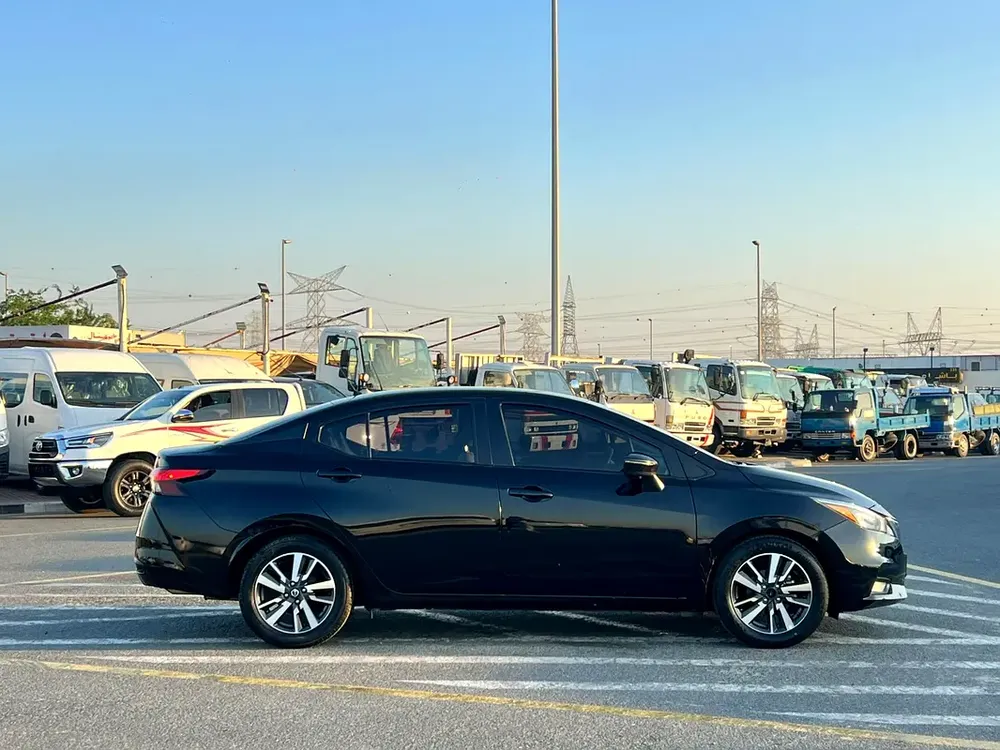 2022 Nissan Sunny 1.6L V4  GCC - FWD  - Full Option - Radar & Sensor 360* CAM - Agency Serviced - Image 9