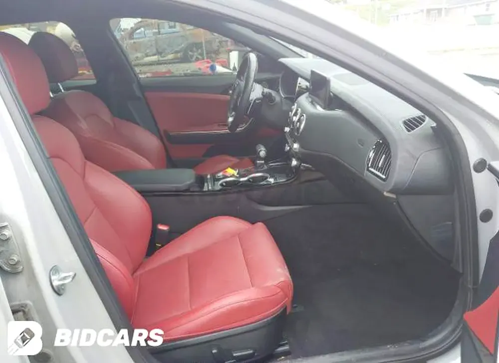 2022 Kia Stinger GT-Line | Rebuilt | Pristine Condition - Image 18