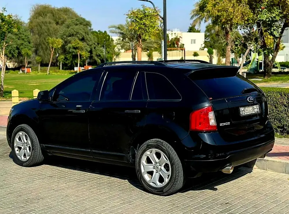 Ford Edge 2014 GCC SPECS Lady Driven - Image 4
