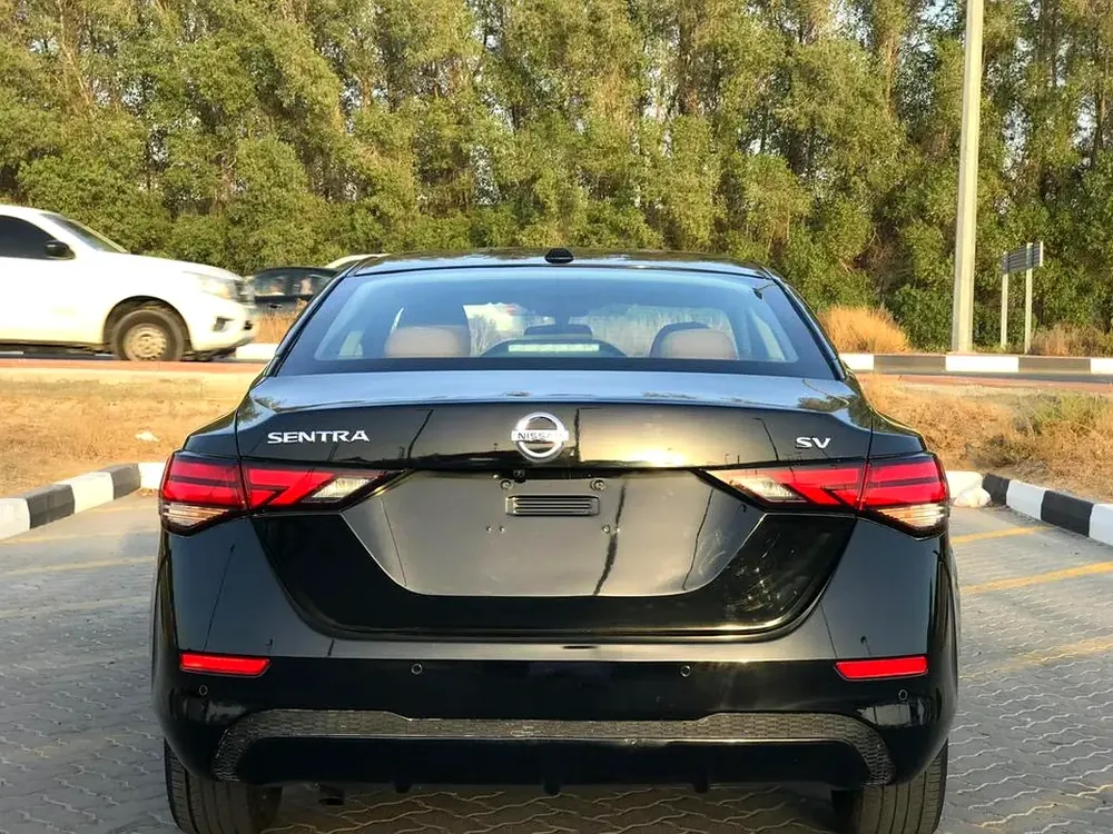 Nissan Sentra LE 2021, American Specs - GCC Resale - Image 6