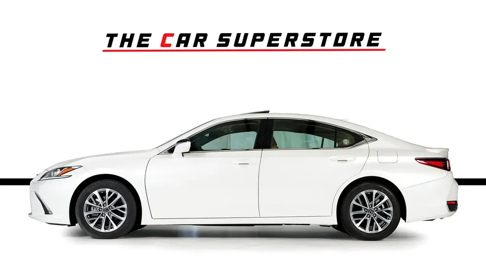 Lexus Es 300h-GCC- warranty valid till December 2028 - Image 5
