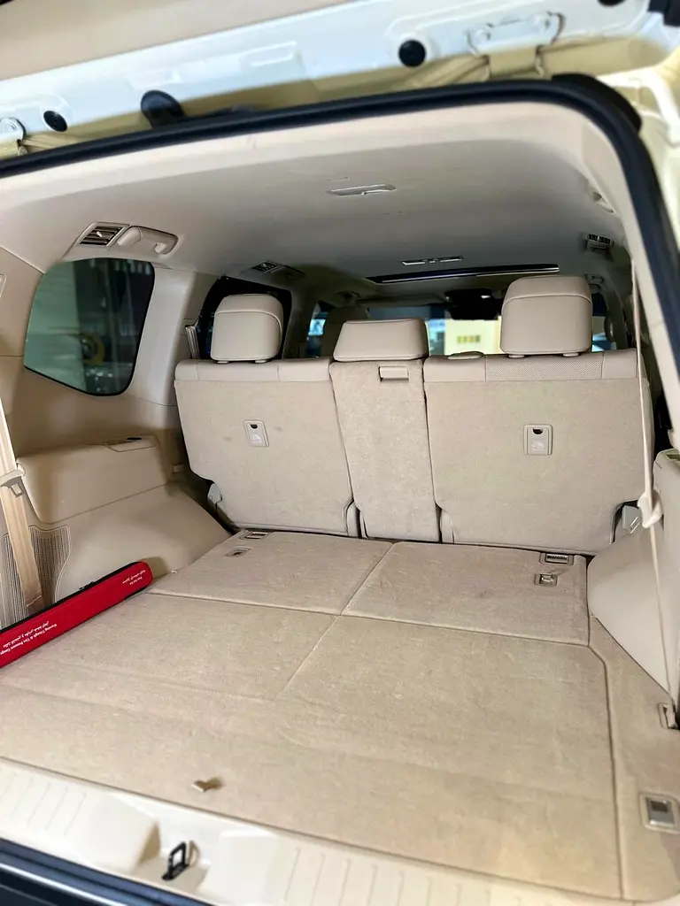 2024 Toyota Land Cruiser GXR - GCC Specs - Brand New! - Image 17