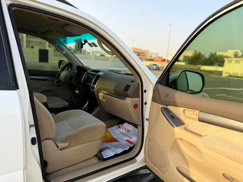 Toyota Prado 2007 GCC Specs - Image 12