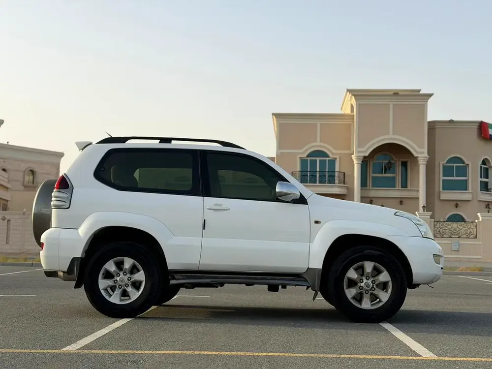 Toyota Prado 2007 GCC Specs - Image 8