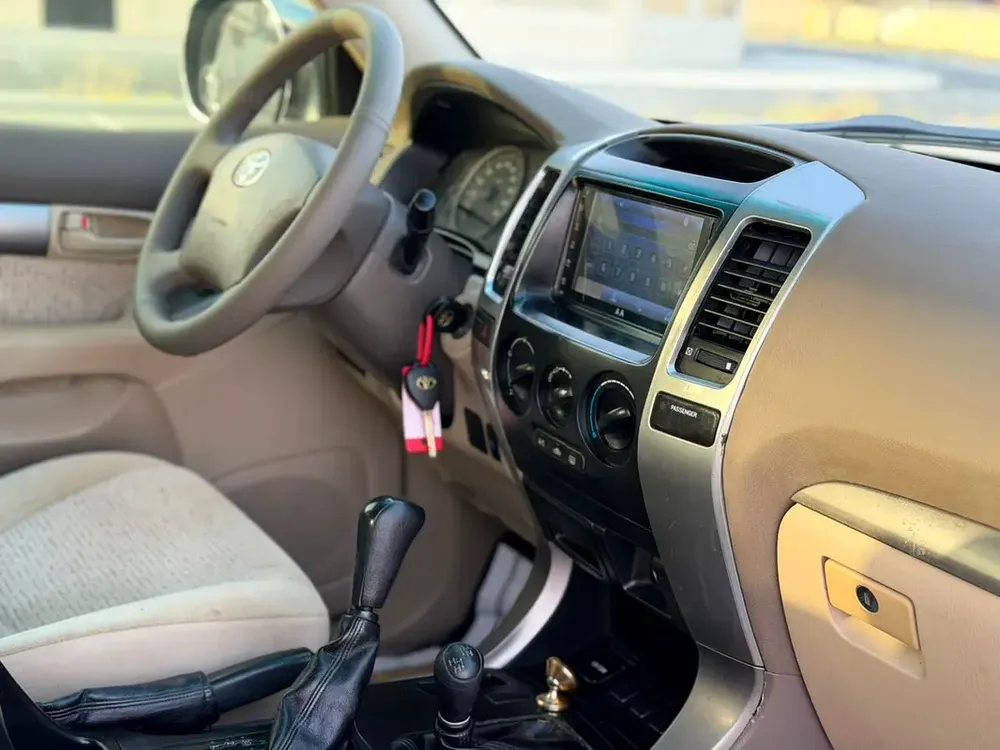 Toyota Prado 2007 GCC Specs - Image 9