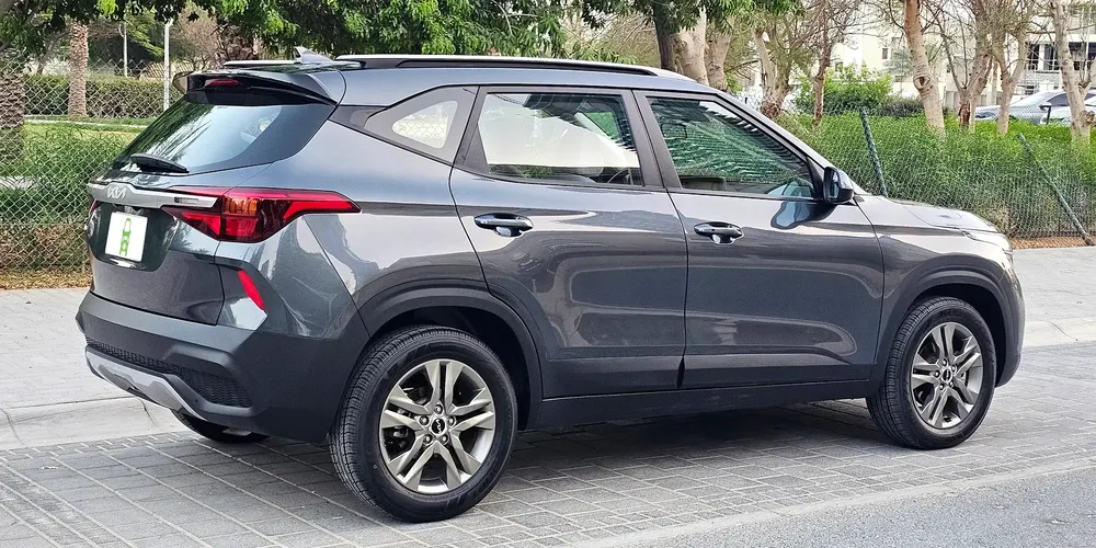 KIA SELTOS 1.6 LX SUNROOF # 2023 GCC # WELL MAINTAINED CAR FOR SALE. - Image 7