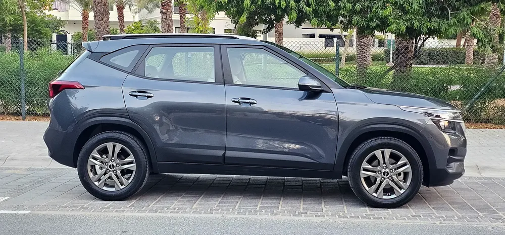 KIA SELTOS 1.6 LX SUNROOF # 2023 GCC # WELL MAINTAINED CAR FOR SALE. - Image 8