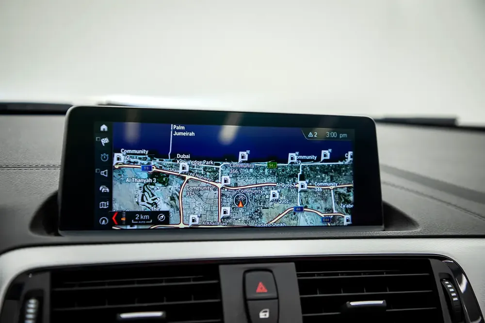2018 BMW 220i Sportline Convertible | GCC | Full Service History | Excellent Condition | - Image 13