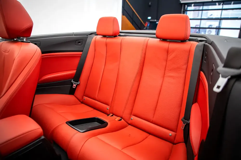 2018 BMW 220i Sportline Convertible | GCC | Full Service History | Excellent Condition | - Image 15