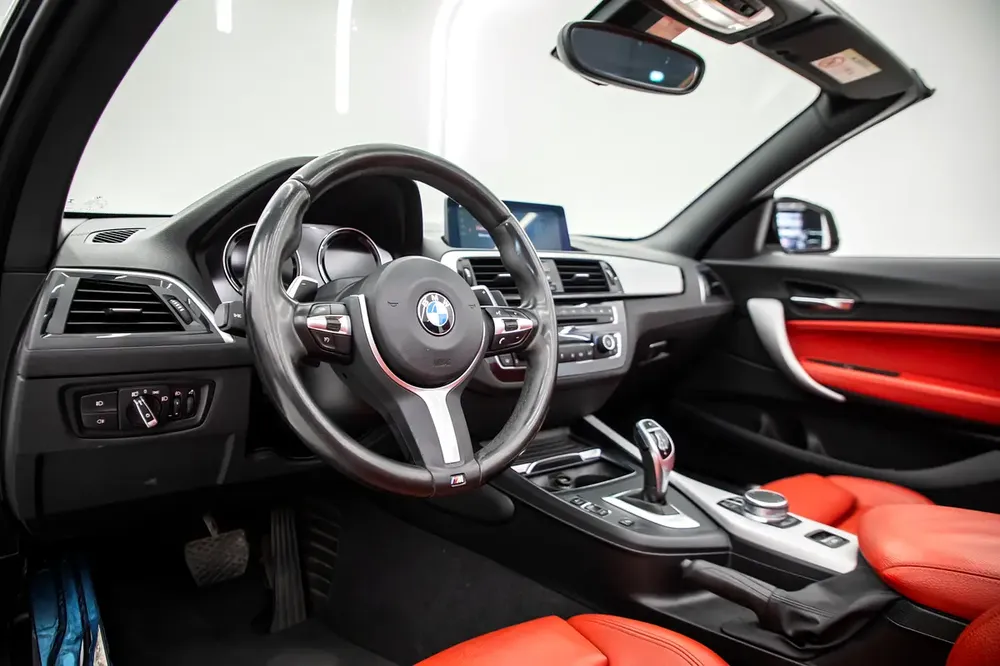 2018 BMW 220i Sportline Convertible | GCC | Full Service History | Excellent Condition | - Image 9