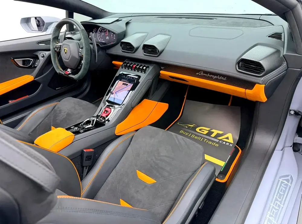 2023 Lamborghini Huracan EVO Spyder, 2027 Lamborghini Warranty, Very Low Km, Fully Loaded, GCC - Image 13