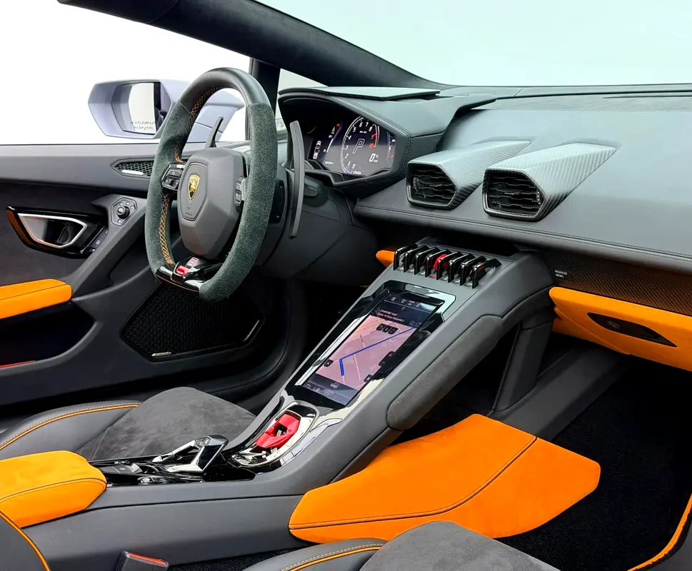 2023 Lamborghini Huracan EVO Spyder, 2027 Lamborghini Warranty, Very Low Km, Fully Loaded, GCC - Image 9