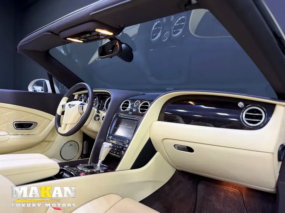 Bentley Continental GTC - Image 6