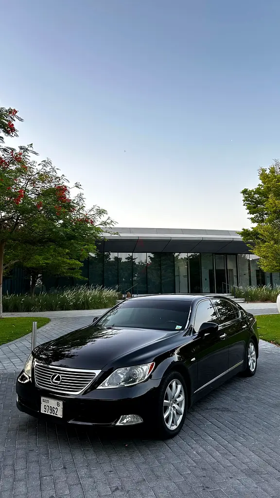 Lexus LS 460 Full Ultra 2007 | Japanese Specs | Pristine Condition - Image 11