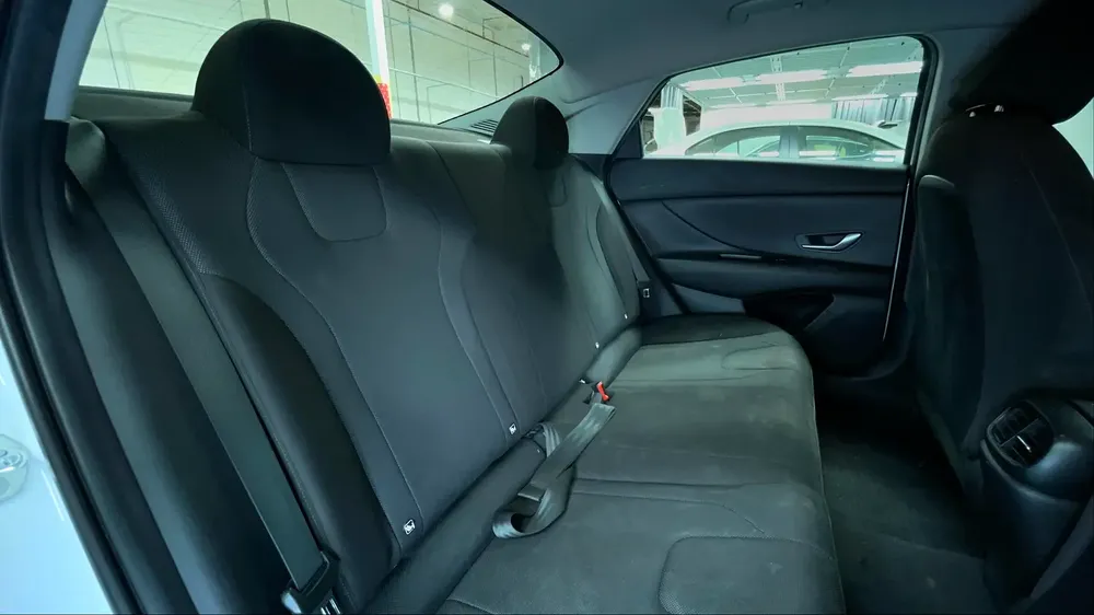 AED 768/month | Free 3 Months Warranty | Service History | 30 Day Return | HYUNDAI ELANTRA 2023 - Image 10