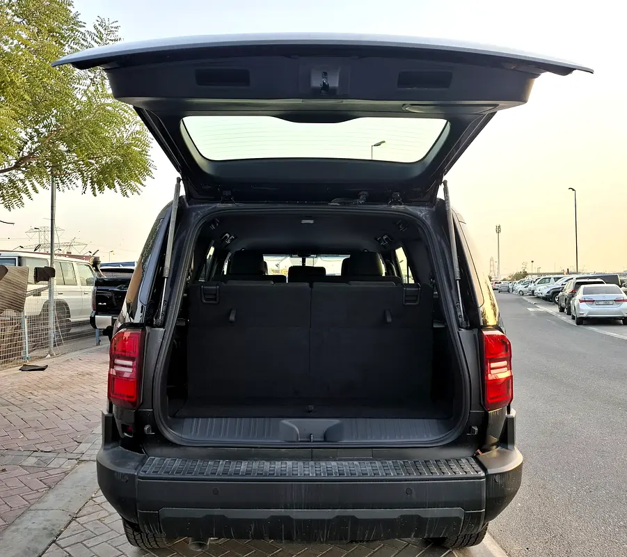 Toyota Prado 2.4L 2025 Urban Black Petrol (Export Only) - Image 4