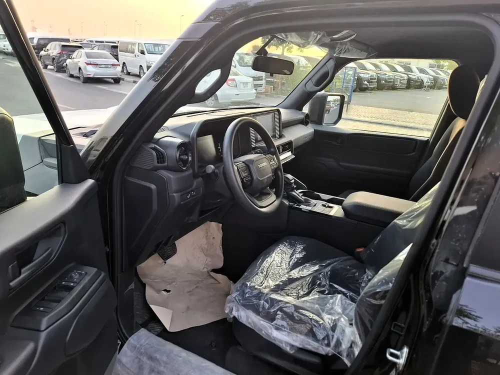 Toyota Prado 2.4L 2025 Urban Black Petrol (Export Only) - Image 5
