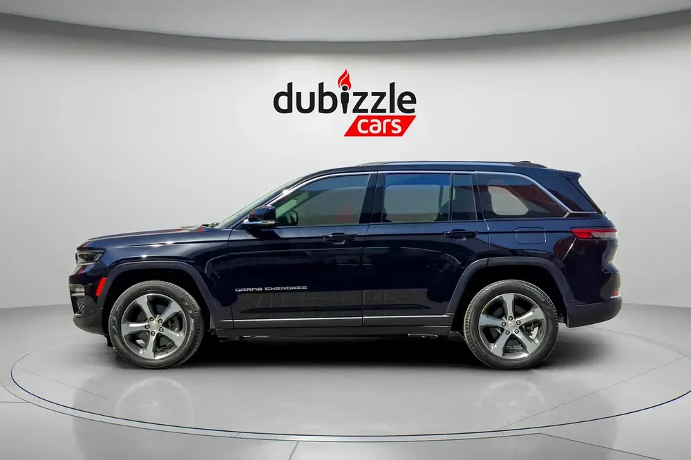 AED 2128/month | 2023 Jeep Grand Cherokee  | GCC Specs | Ref#463884 - Image 10
