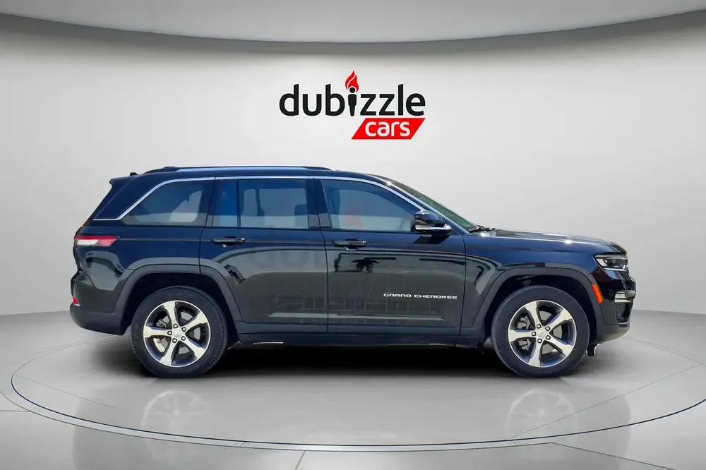 AED 2128/month | 2023 Jeep Grand Cherokee  | GCC Specs | Ref#463884 - Image 8
