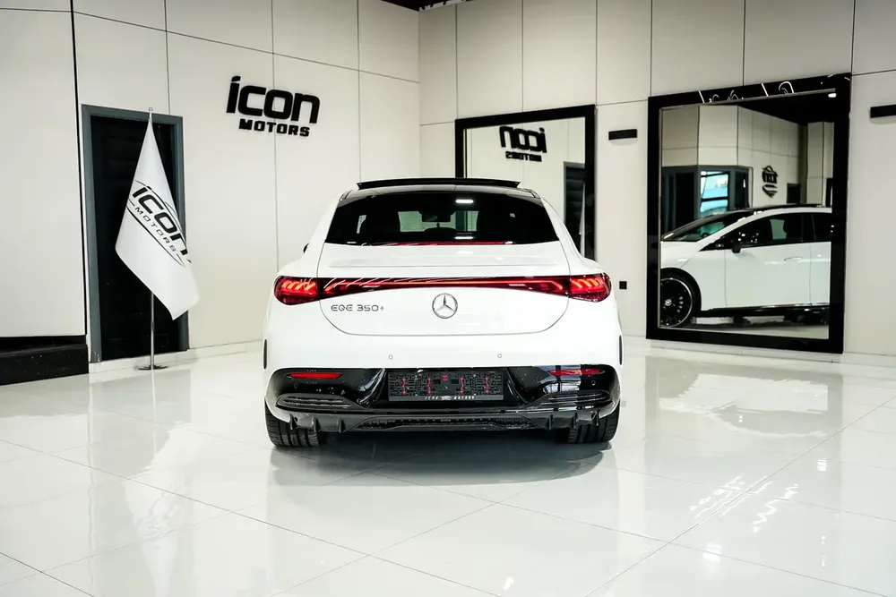 Mercedes-Benz EQE 350 4MATIC 2025 GCC Specs - Image 16