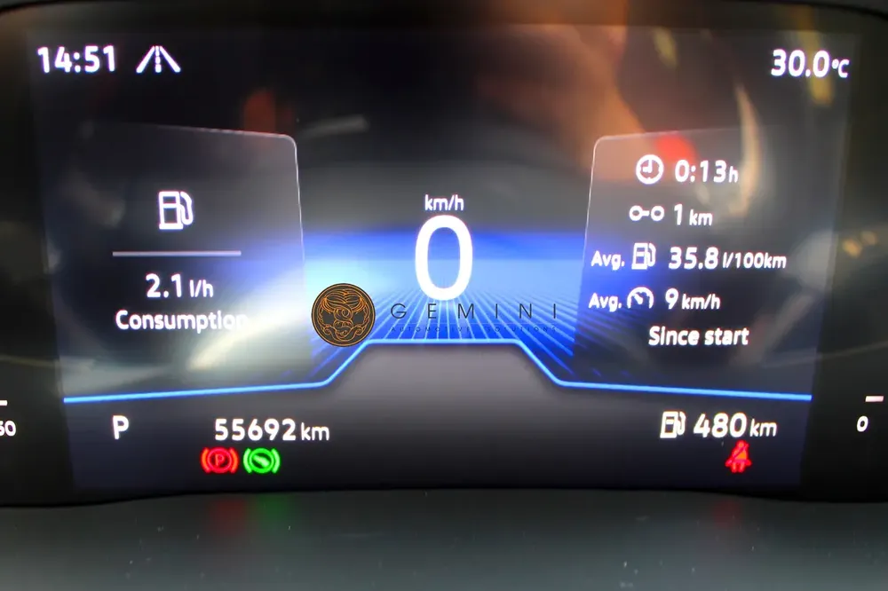 Volkswagen Teramont 3.6 Comfortline 2023 w/ WARRANTY - Image 17