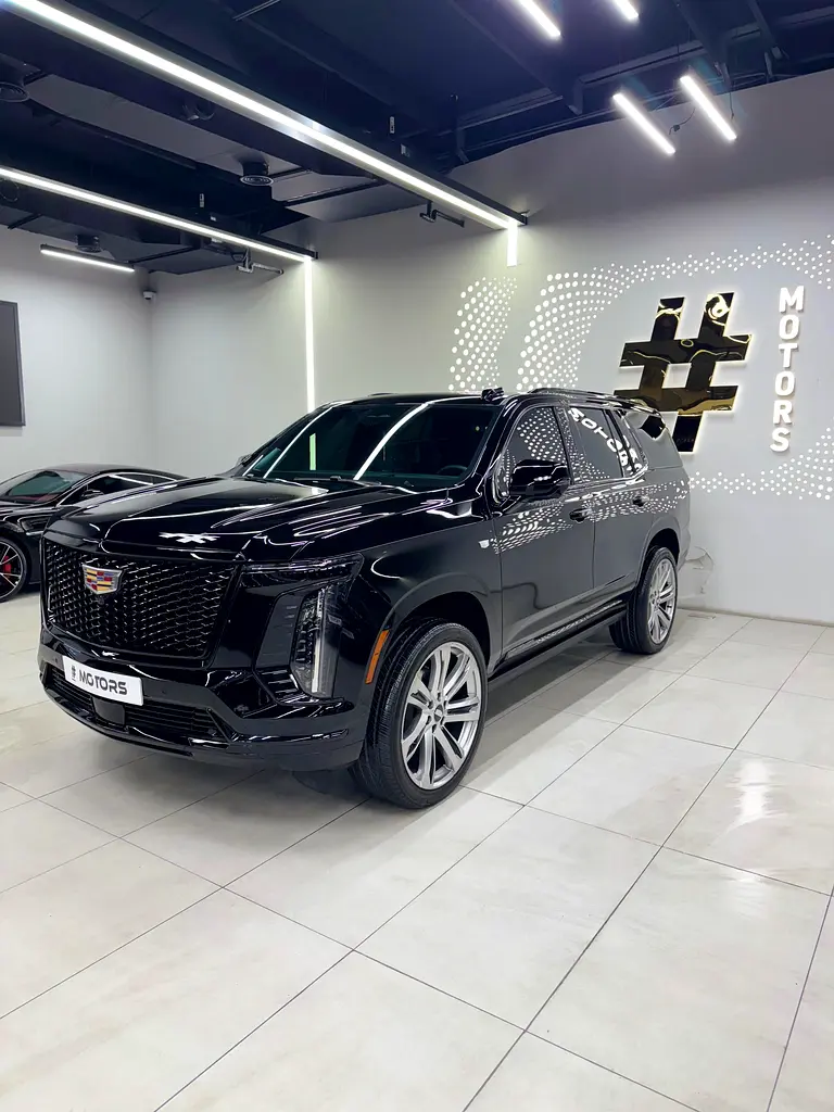 Cadillac Escalade - Image 6
