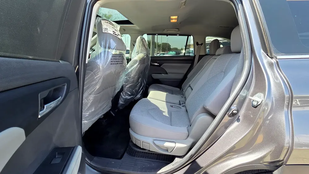 2023 TOYOTA HIGHLANDER HYBRID | GCC SPEC | DRIVEN 10,966 KM ONLY | 7 SEAT - Image 13