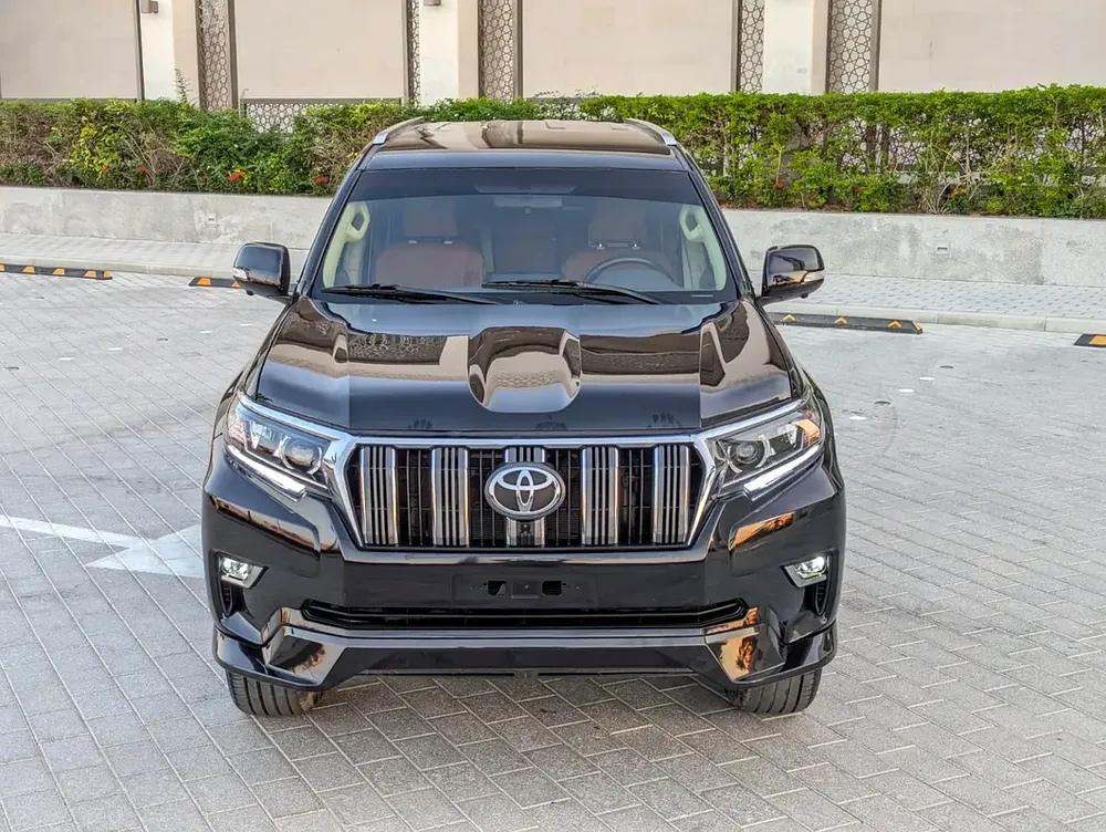 TOYOTA PRADO 2016 FACELIFTED 2023 V4 2.7L GCC IN EXCELLENT CONDITION - Image 18