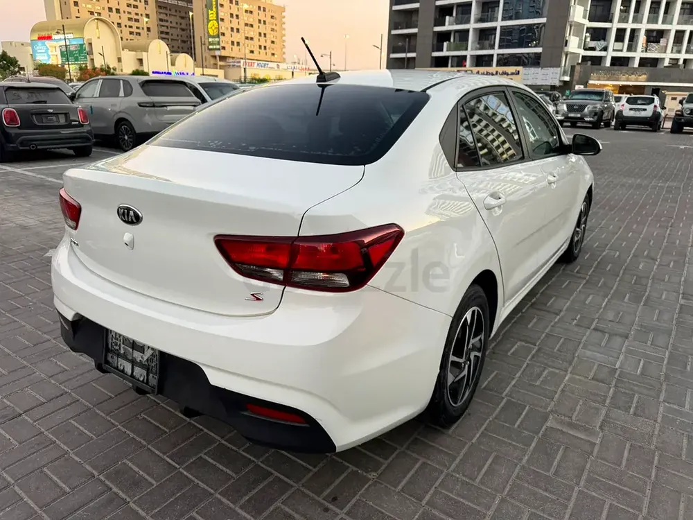 2020 Kia Rio S - Excellent Condition - Fuel Efficient - Image 6