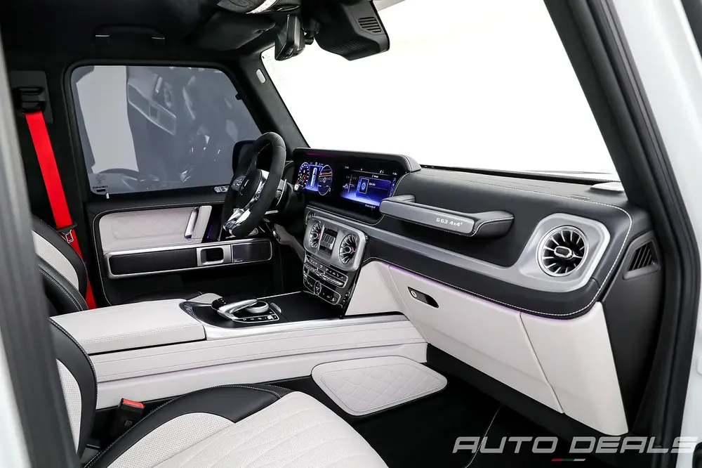 2022 Mercedes Benz G 63 AMG 4x4² | Under Warranty  | Extremely Low mileage | Excellent Condition - Image 13