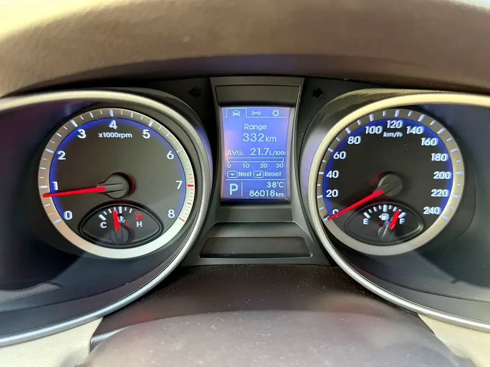 2016 Hyundai Santa Fe GLS | GCC Specs | Excellent Condition - Image 9