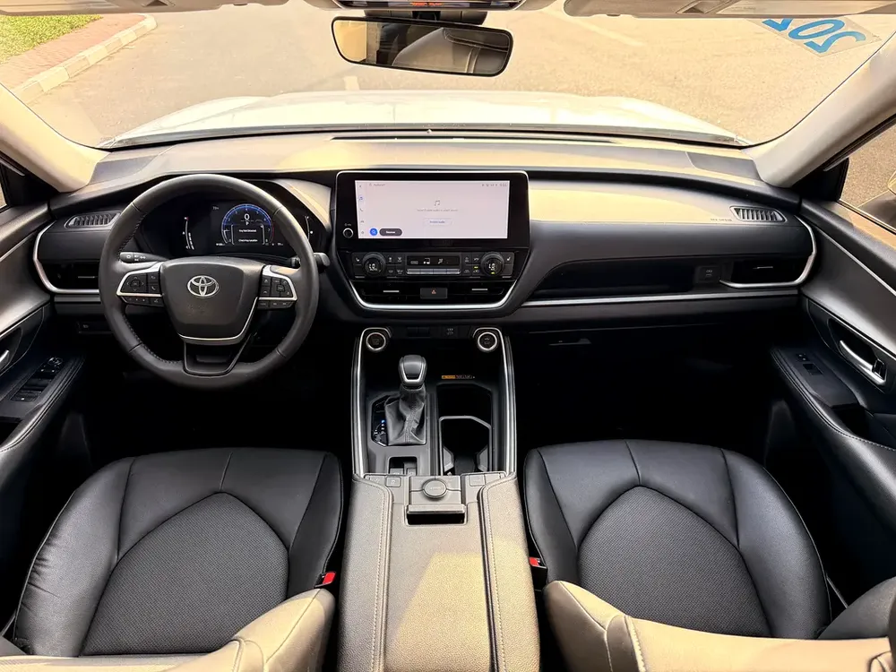 Toyota Grand Highlander XLE - 2024 - Full option- Excellent Condition- Ready to Register UAE - Image 5