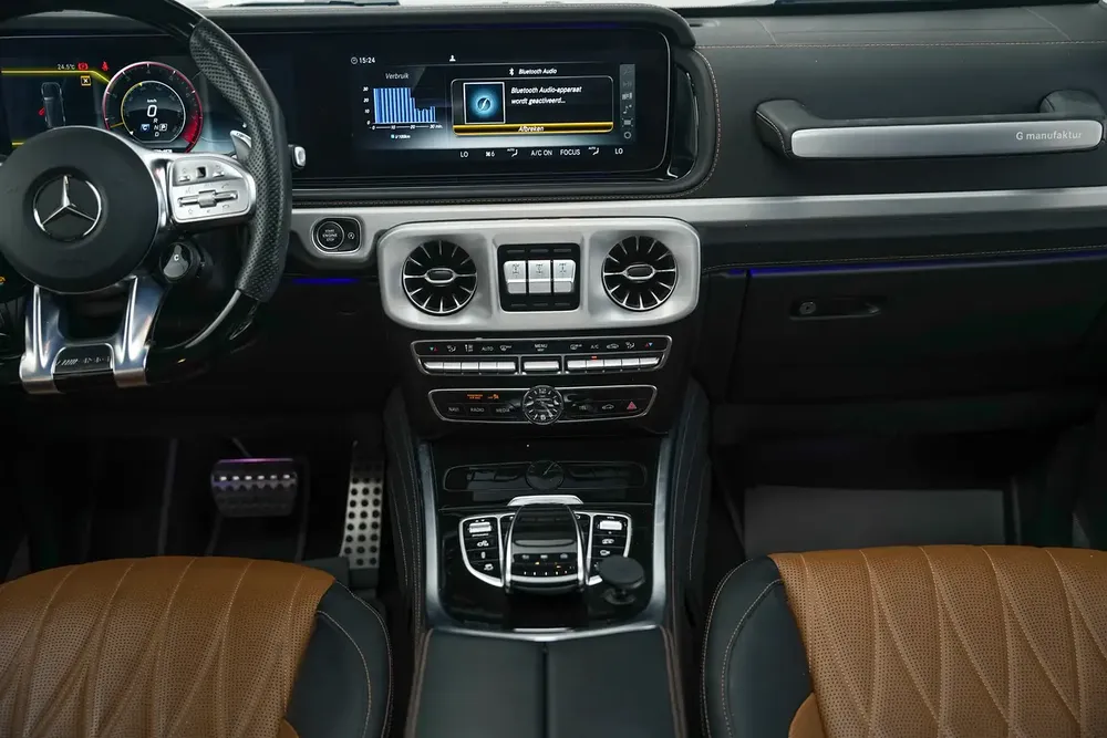 2023 MERCEDES BENZ AMG G63 - Image 10