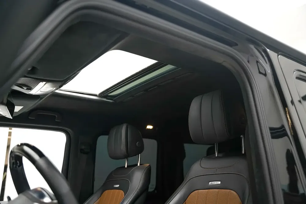 2023 MERCEDES BENZ AMG G63 - Image 8