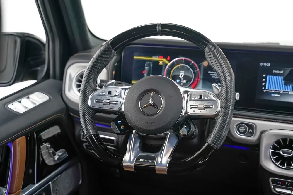 2023 MERCEDES BENZ AMG G63 - Image 9