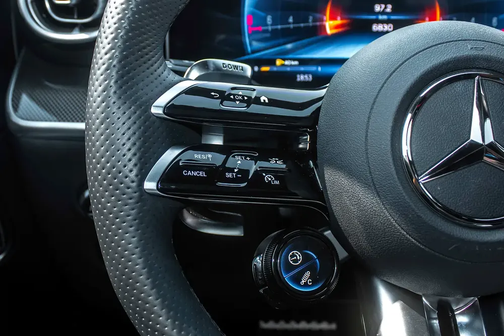 7100 AED P/M With Zero Down Payment For 5 Years Mercedes-Benz GLC 43 Coupe AMG - Image 17