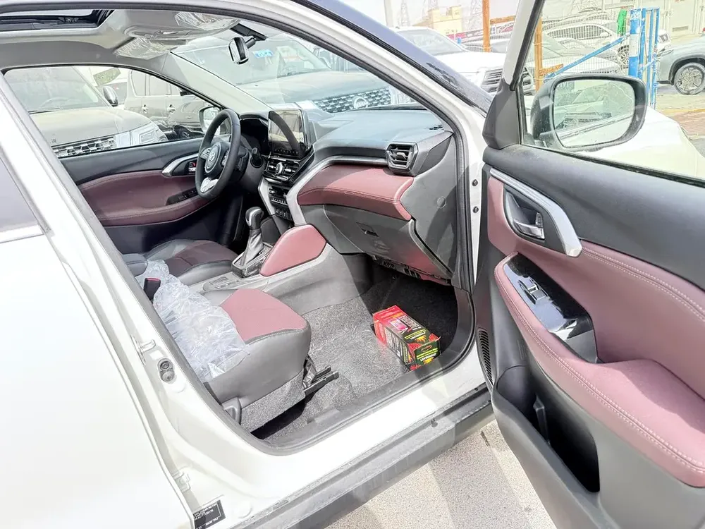 Toyota Urban Cruiser 1.5L With Panoramic - Image 10