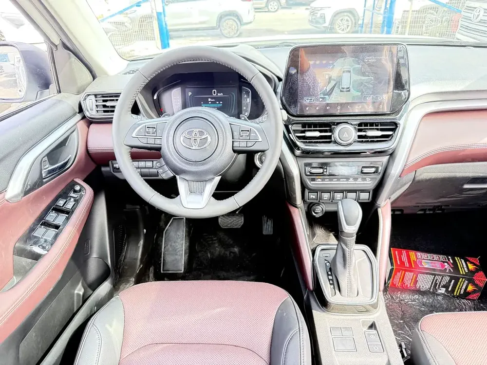 Toyota Urban Cruiser 1.5L With Panoramic - Image 6