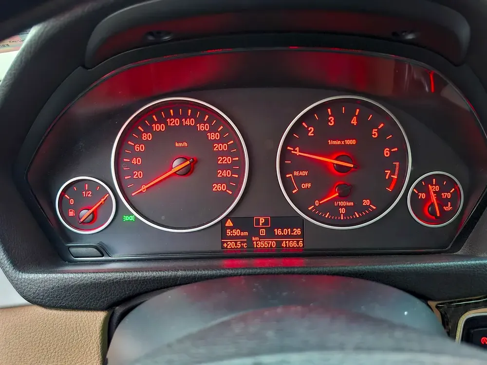 AED 1267/month | 2016 BMW 3-Series 318i | GCC Specs | Ref#412601 - Image 14