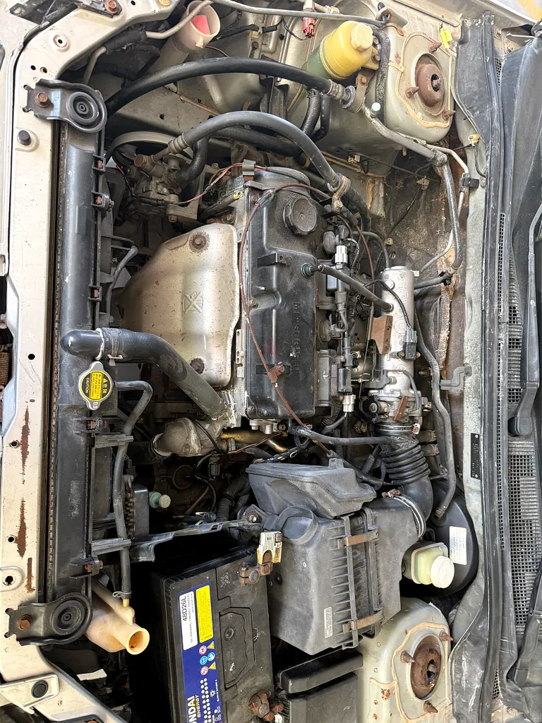Mitsubishi Lancer GLS 2009 GCC Specs 1.3. 4 cylinder.RTA passed. Ready for registration. - Image 8