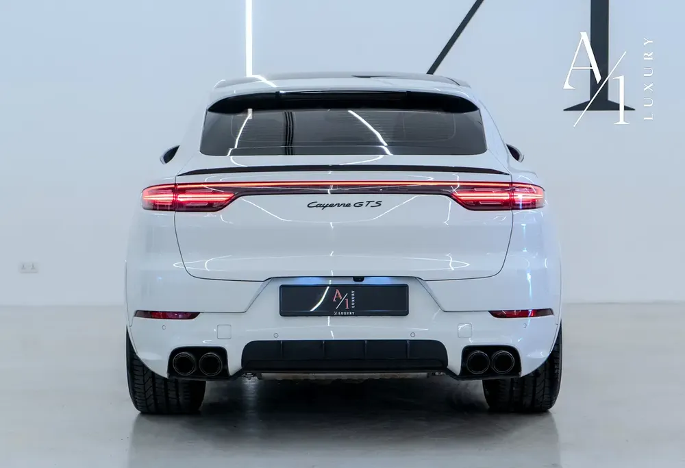 2021 Porsche Cayenne GTS , With Warranty, Excellent Condition, Fully Service History, GCC Spec - Image 4
